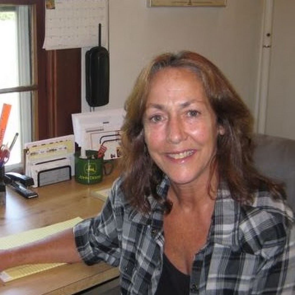 Meet your Posher, Suzy